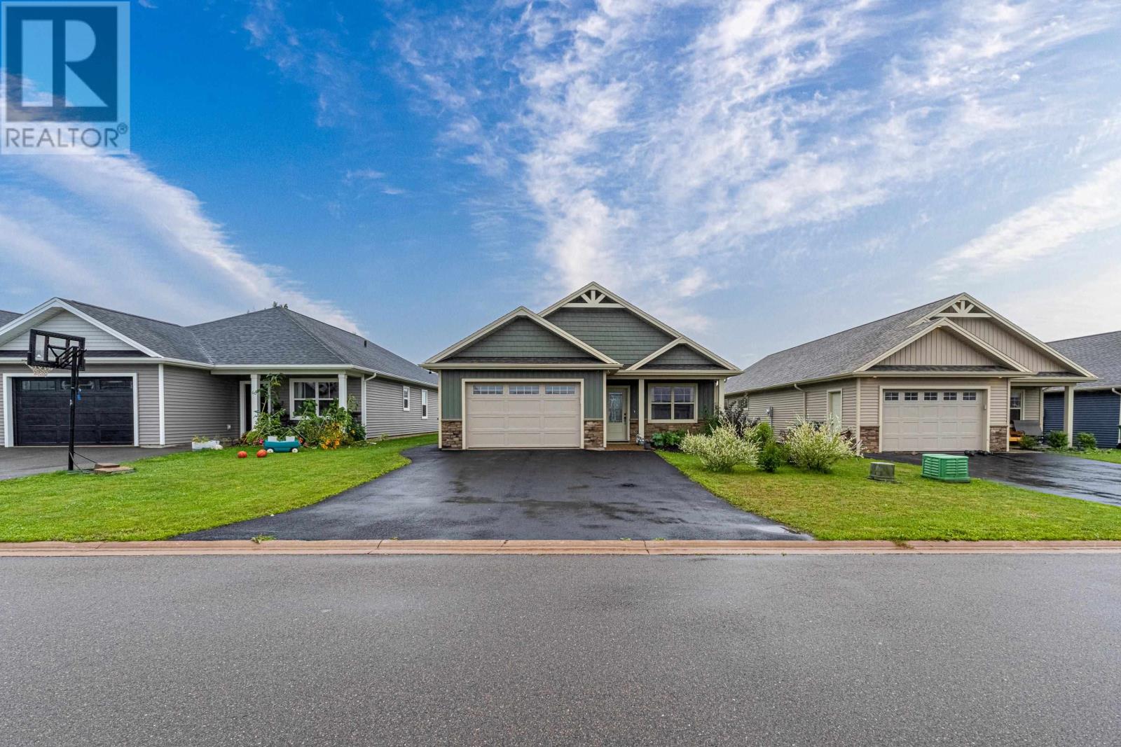 58 Holmes Lane, Charlottetown, Prince Edward Island  C1C 0V4 - Photo 2 - 202623017