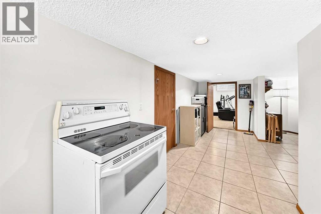 36 Chinook Crescent, Beiseker, Alberta  T0M 0G0 - Photo 40 - A2341699