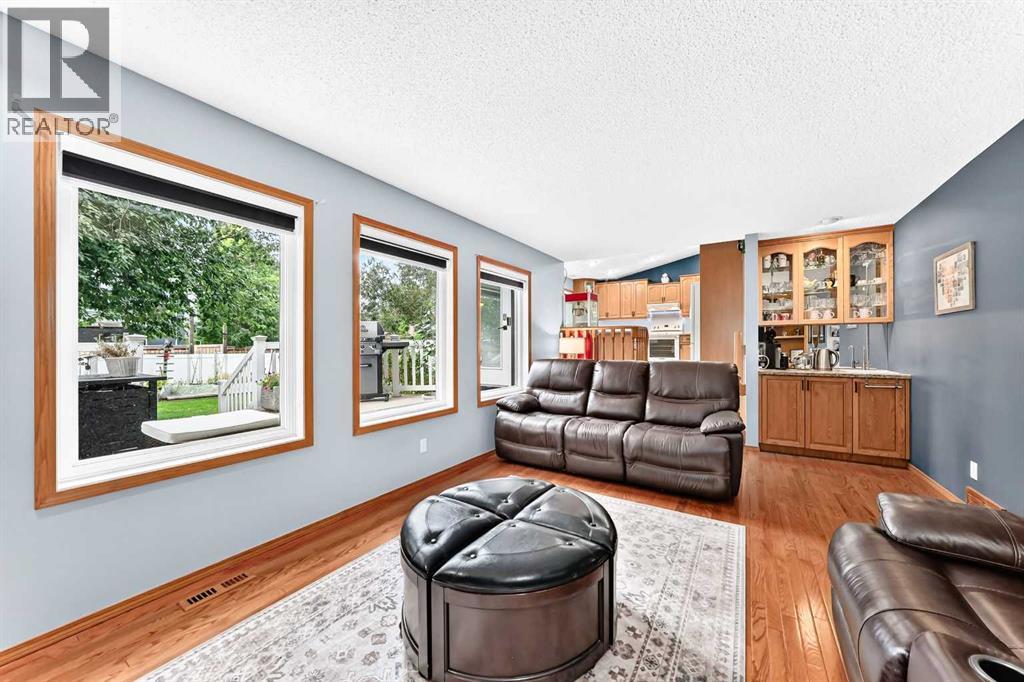 36 Chinook Crescent, Beiseker, Alberta  T0M 0G0 - Photo 19 - A2341699