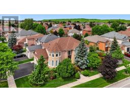 5563 WHITEHORN AVENUE, Mississauga, Ontario