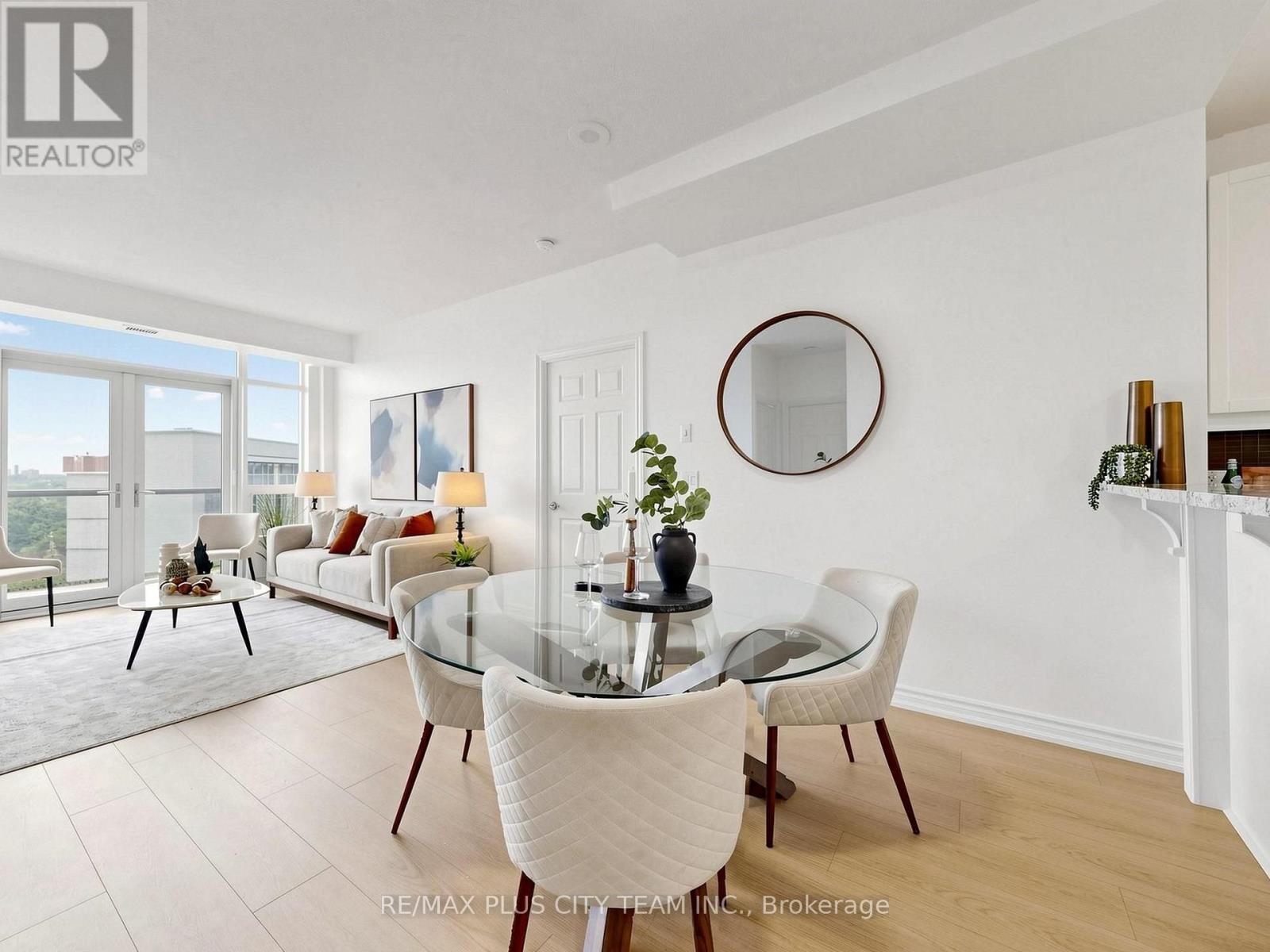1009 - 1135 Royal York Road, Toronto, Ontario  M9A 0C3 - Photo 10 - W13771774
