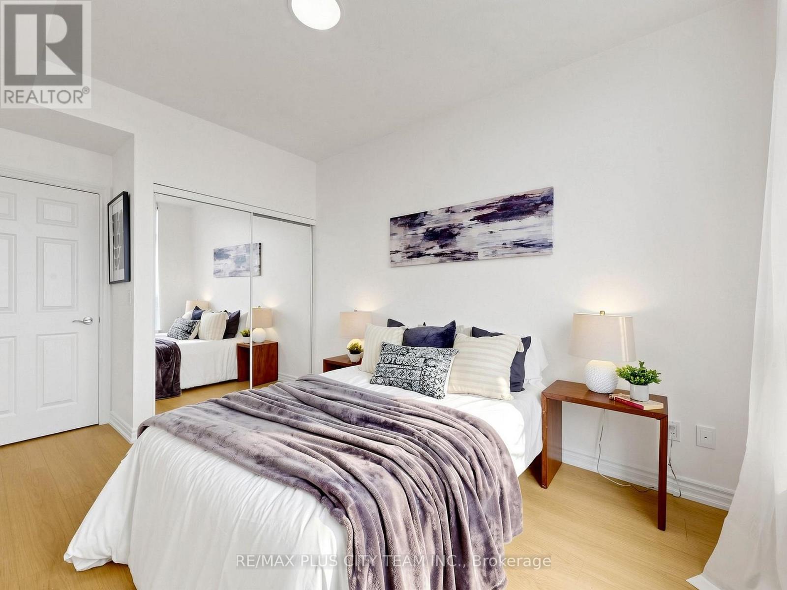 1009 - 1135 Royal York Road, Toronto, Ontario  M9A 0C3 - Photo 21 - W13771774