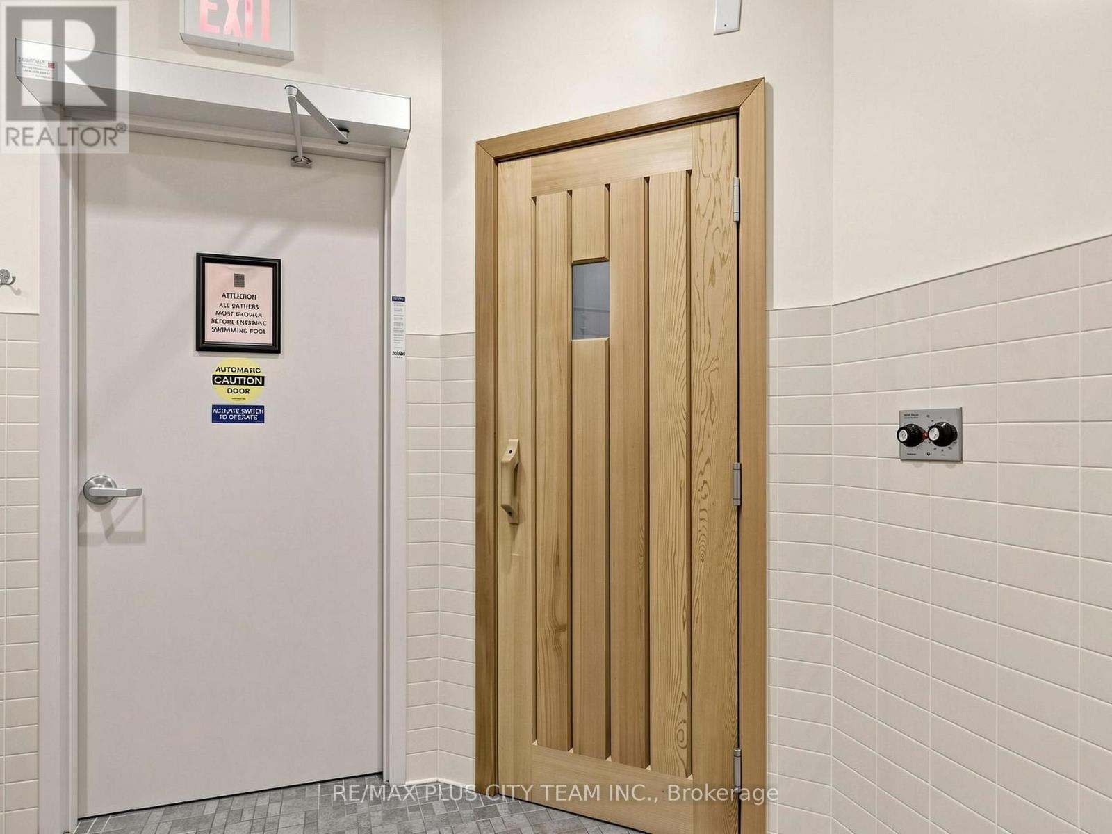 1009 - 1135 Royal York Road, Toronto, Ontario  M9A 0C3 - Photo 29 - W13771774