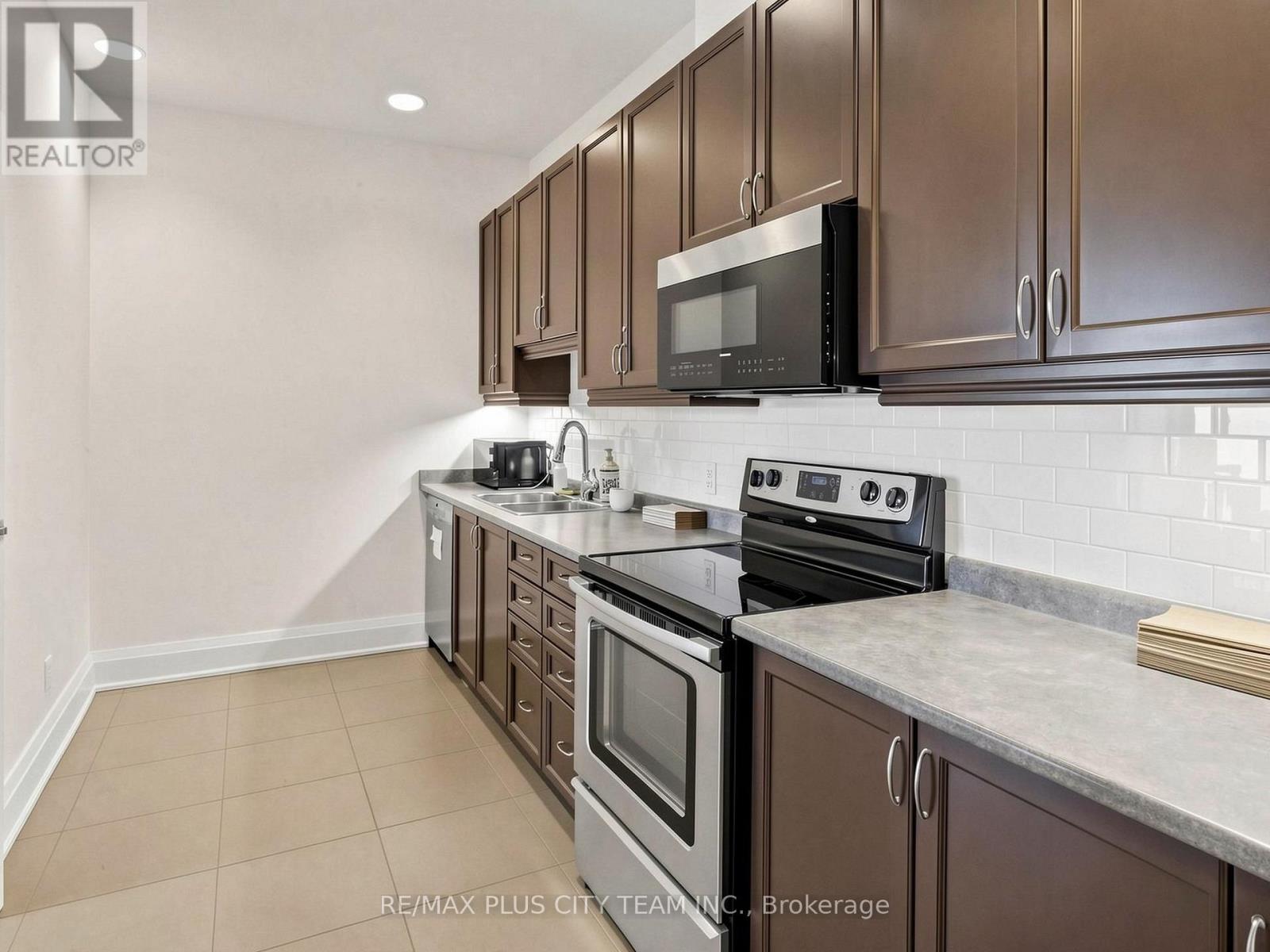 1009 - 1135 Royal York Road, Toronto, Ontario  M9A 0C3 - Photo 37 - W13771774