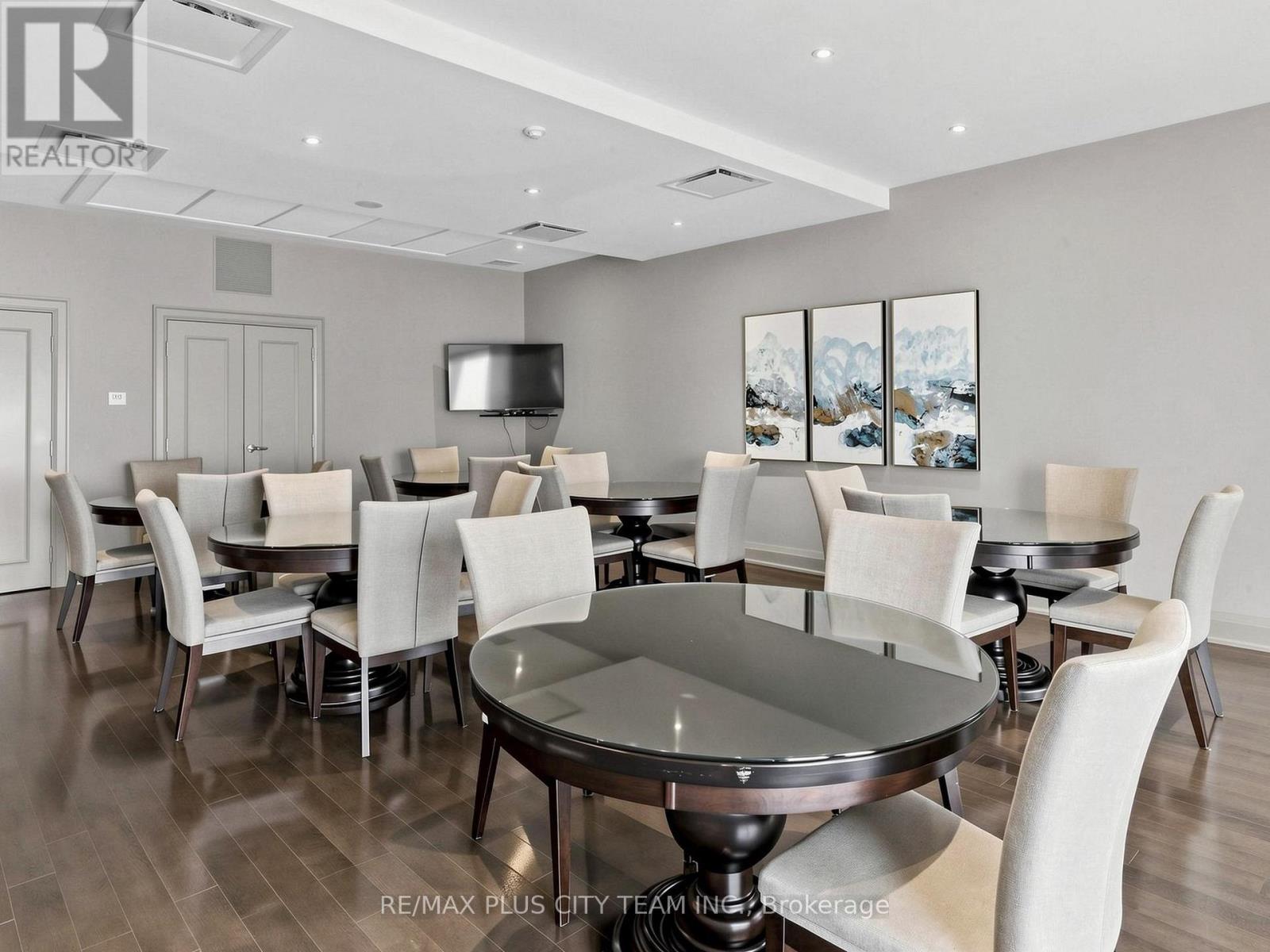 1009 - 1135 Royal York Road, Toronto, Ontario  M9A 0C3 - Photo 40 - W13771774