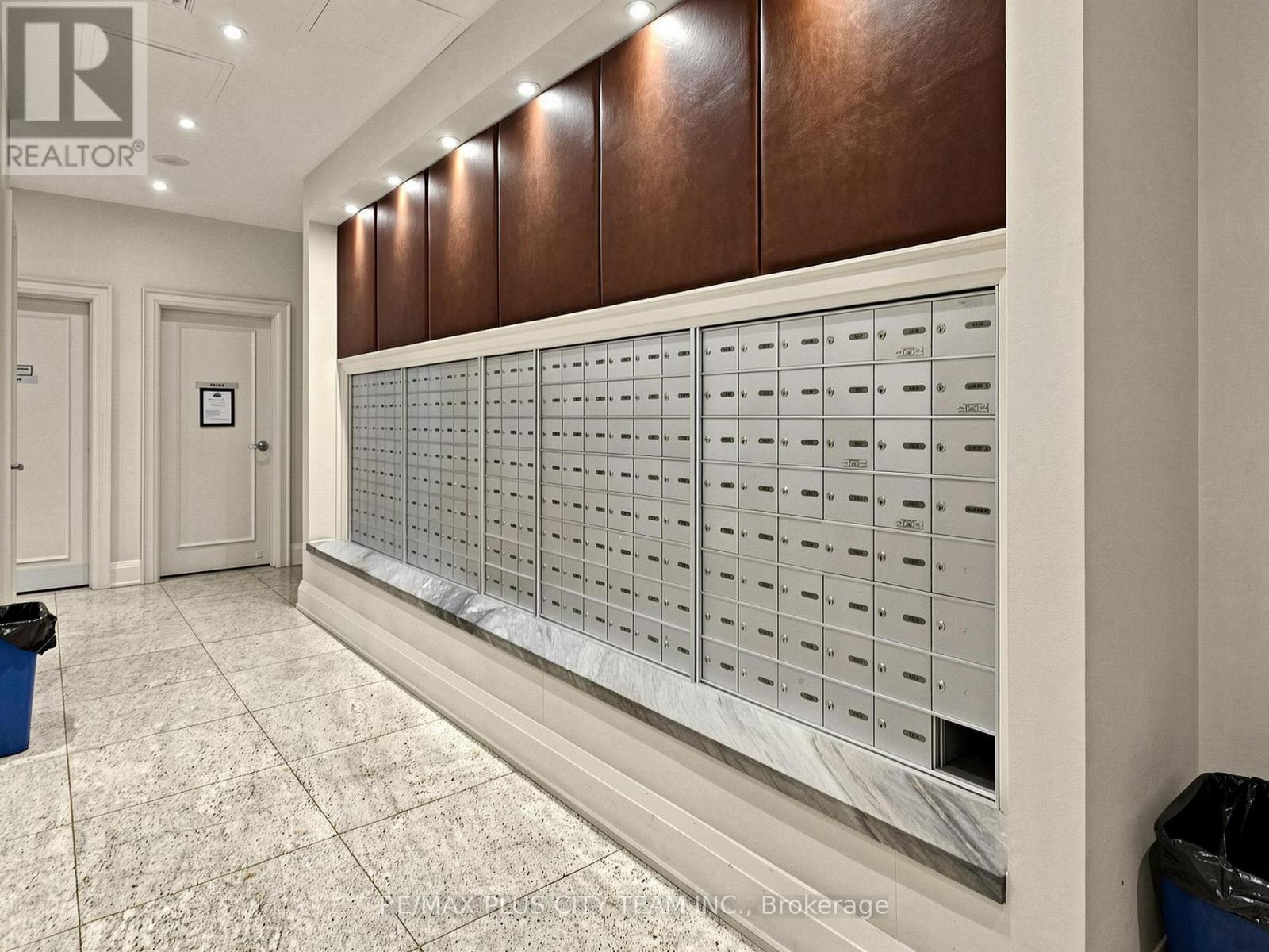 1009 - 1135 Royal York Road, Toronto, Ontario  M9A 0C3 - Photo 42 - W13771774