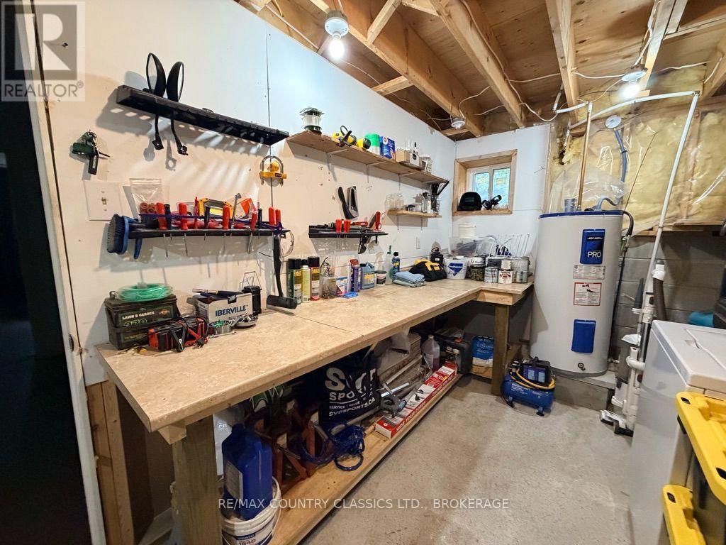 1068c Jacques Bay Road, Addington Highlands, Ontario  K0H 1K0 - Photo 26 - X13695054