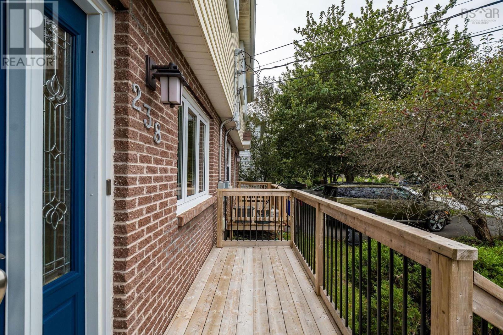 238 Greenwood Avenue photo 40