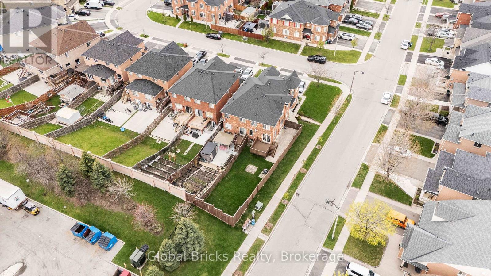 60 Dwyer Drive, Brampton, Ontario  L6S 6L2 - Photo 36 - W13771958