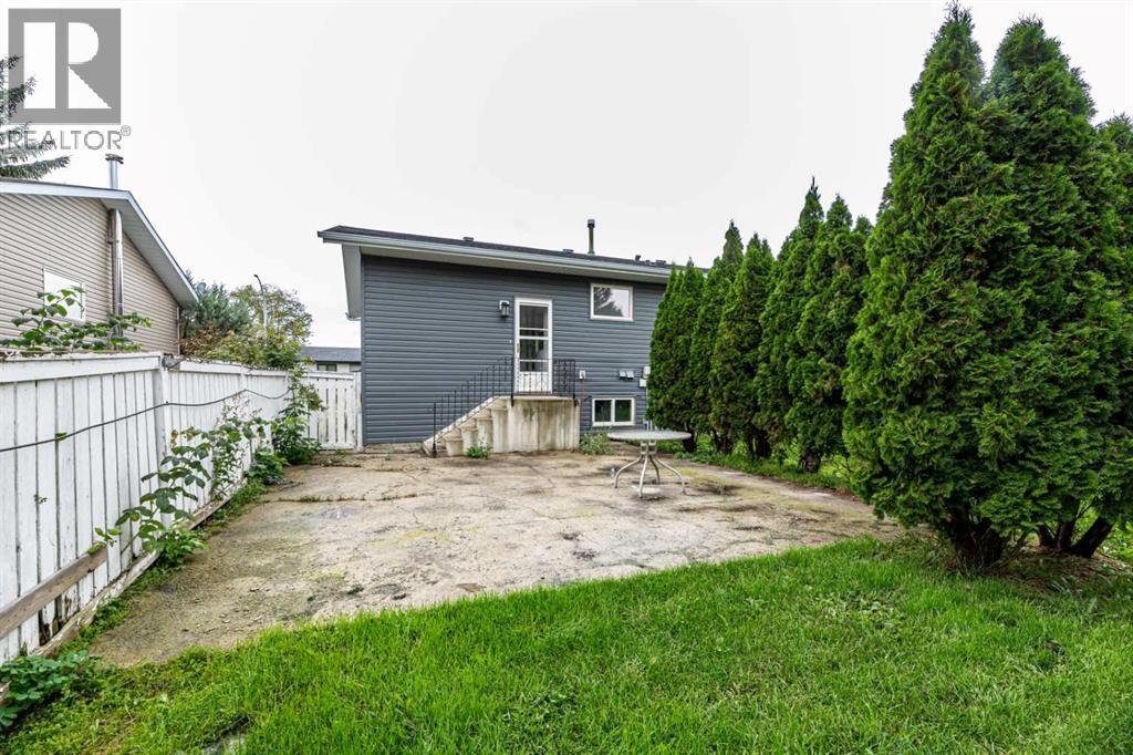 91 Heritage Drive, Lacombe, Alberta  T4L 1N8 - Photo 7 - A2343481