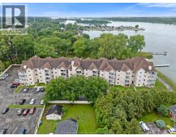 40 Adams LANE Unit# 214, LaSalle, Ontario