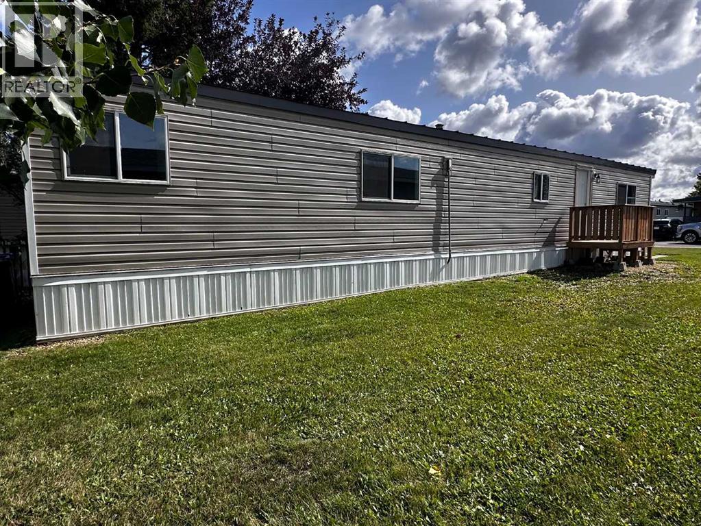 229, 5344 76 Street, Red Deer, Alberta  T2P 2A6 - Photo 2 - A2342899