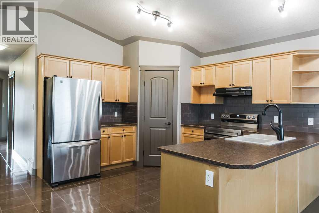 11214 75a Avenue, Grande Prairie, Alberta  T8W 0G5 - Photo 3 - A2342211