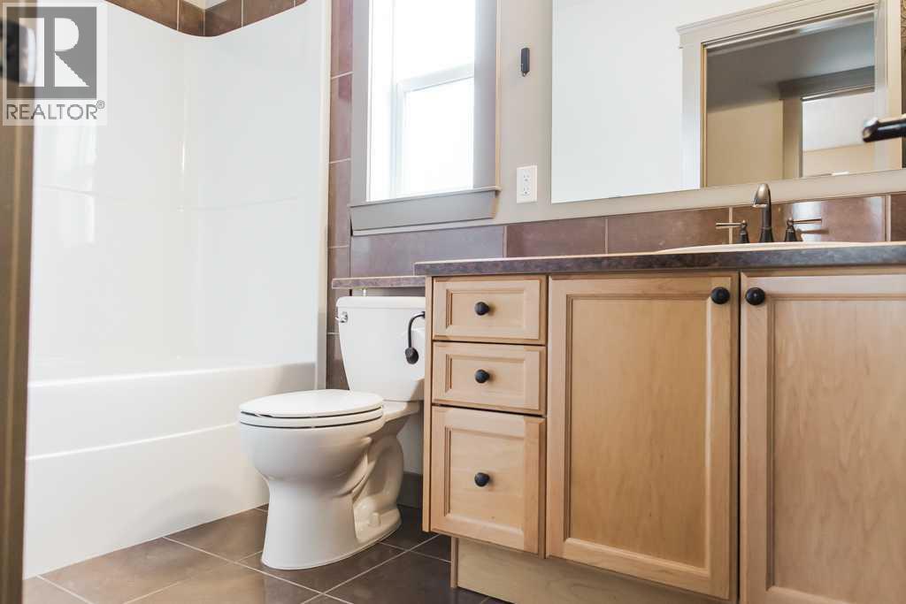 11214 75a Avenue, Grande Prairie, Alberta  T8W 0G5 - Photo 12 - A2342211