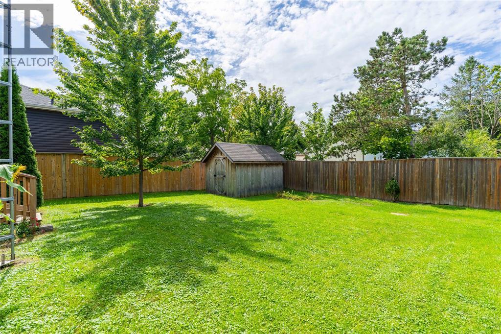 353 Gables Avenue, Enniskillen, Ontario  N0N 1R0 - Photo 27 - 26021746