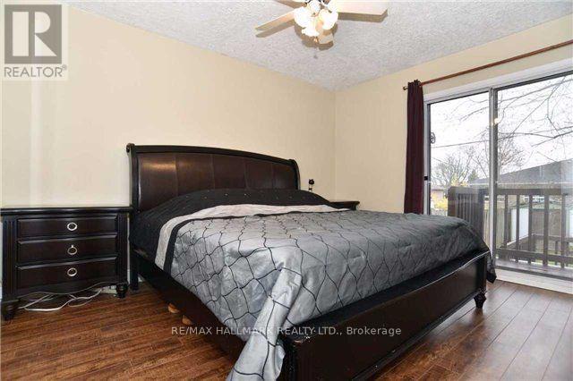 #upper - 94 Hurley Road, Ajax, Ontario  L1S 1N6 - Photo 2 - E13714700