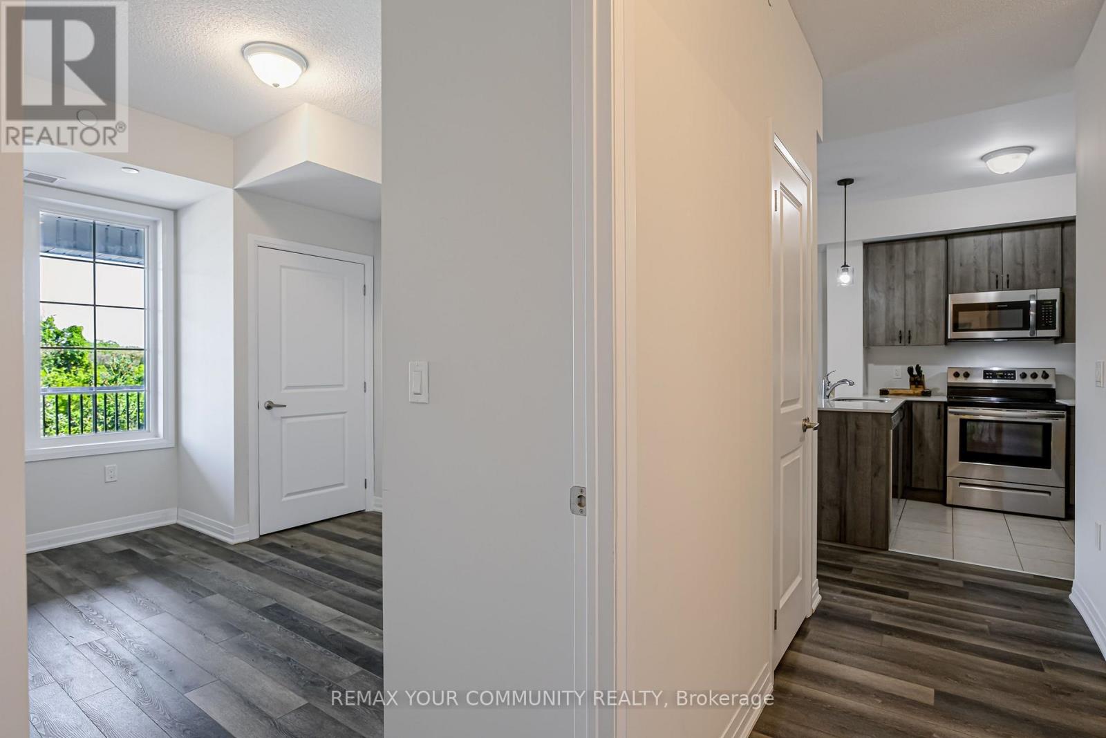 202 - 65 Shipway Avenue, Clarington, Ontario  L1B 0W2 - Photo 6 - E13771526
