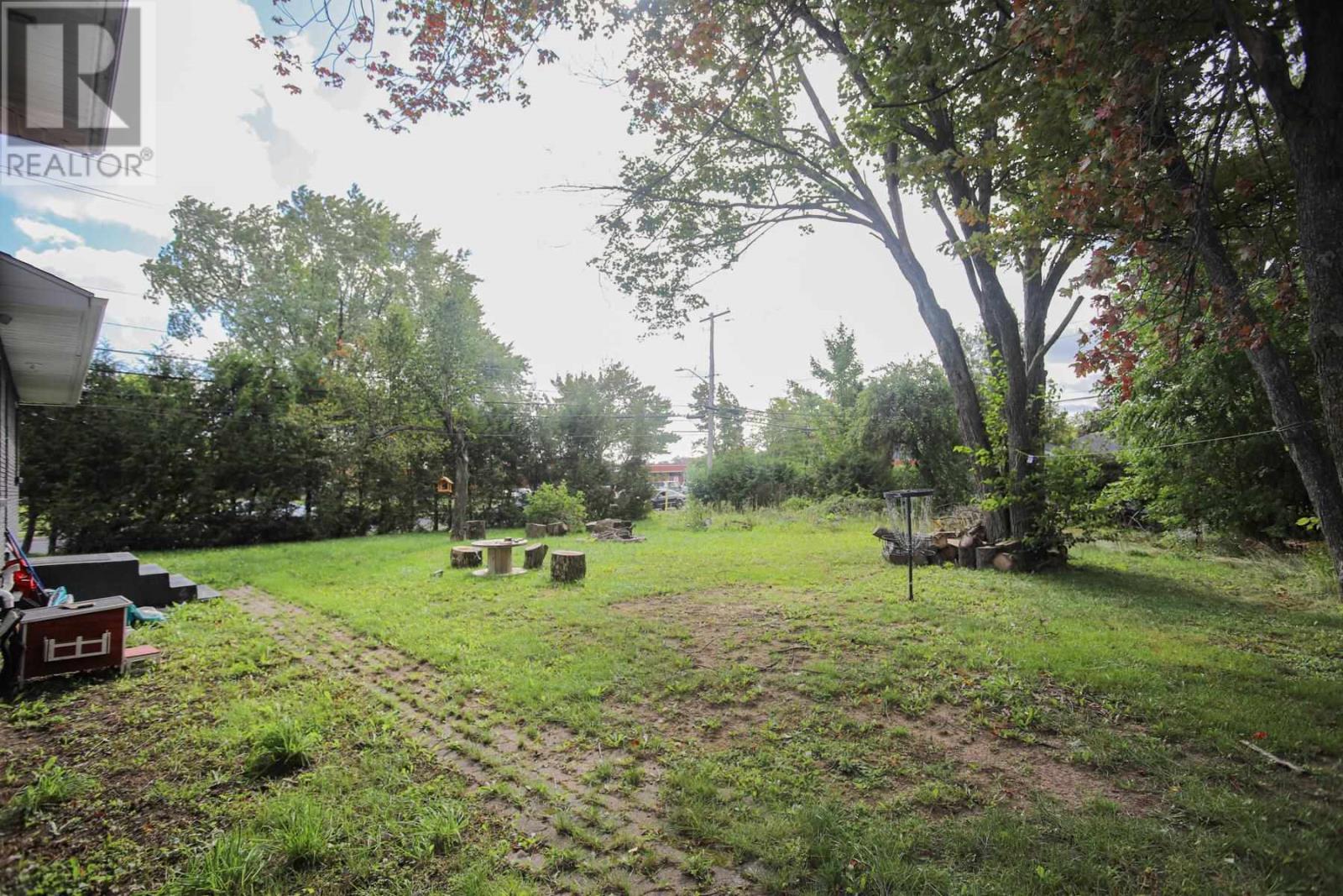 413 Northern Ave, Sault Ste. Marie, Ontario  P6B 4J2 - Photo 5 - SM262506