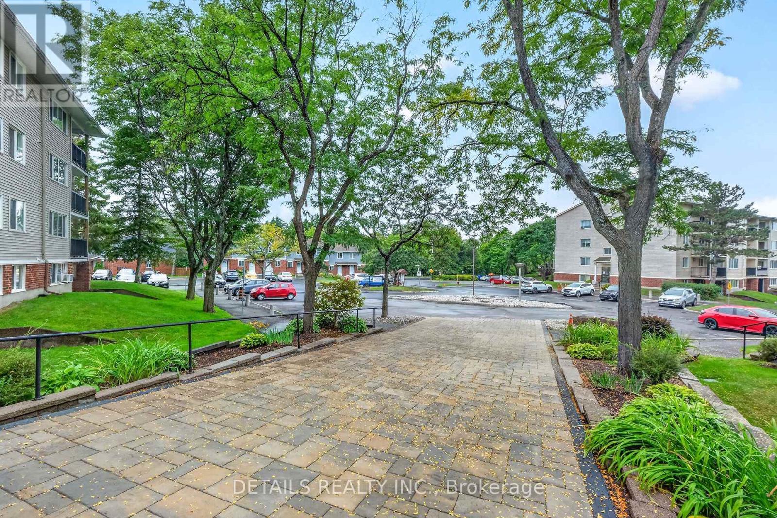 303 - 6532 Bilberry Drive, Ottawa, Ontario  K1C 4N9 - Photo 3 - X13772130