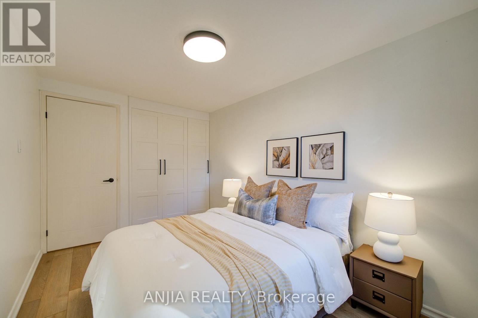 63 Enchanted Hills Crescent, Toronto, Ontario  M1V 3N9 - Photo 39 - E13772236