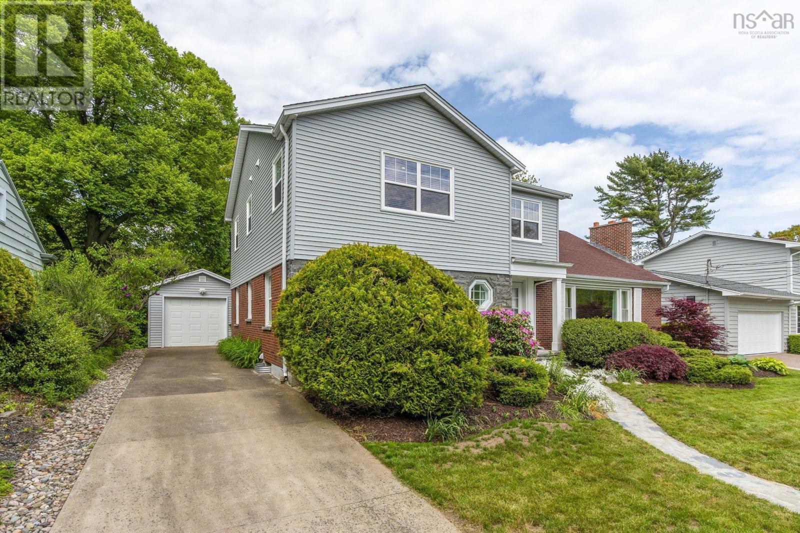 985 Beaufort Avenue, Halifax, Nova Scotia  B3H 3X9 - Photo 43 - 202623029