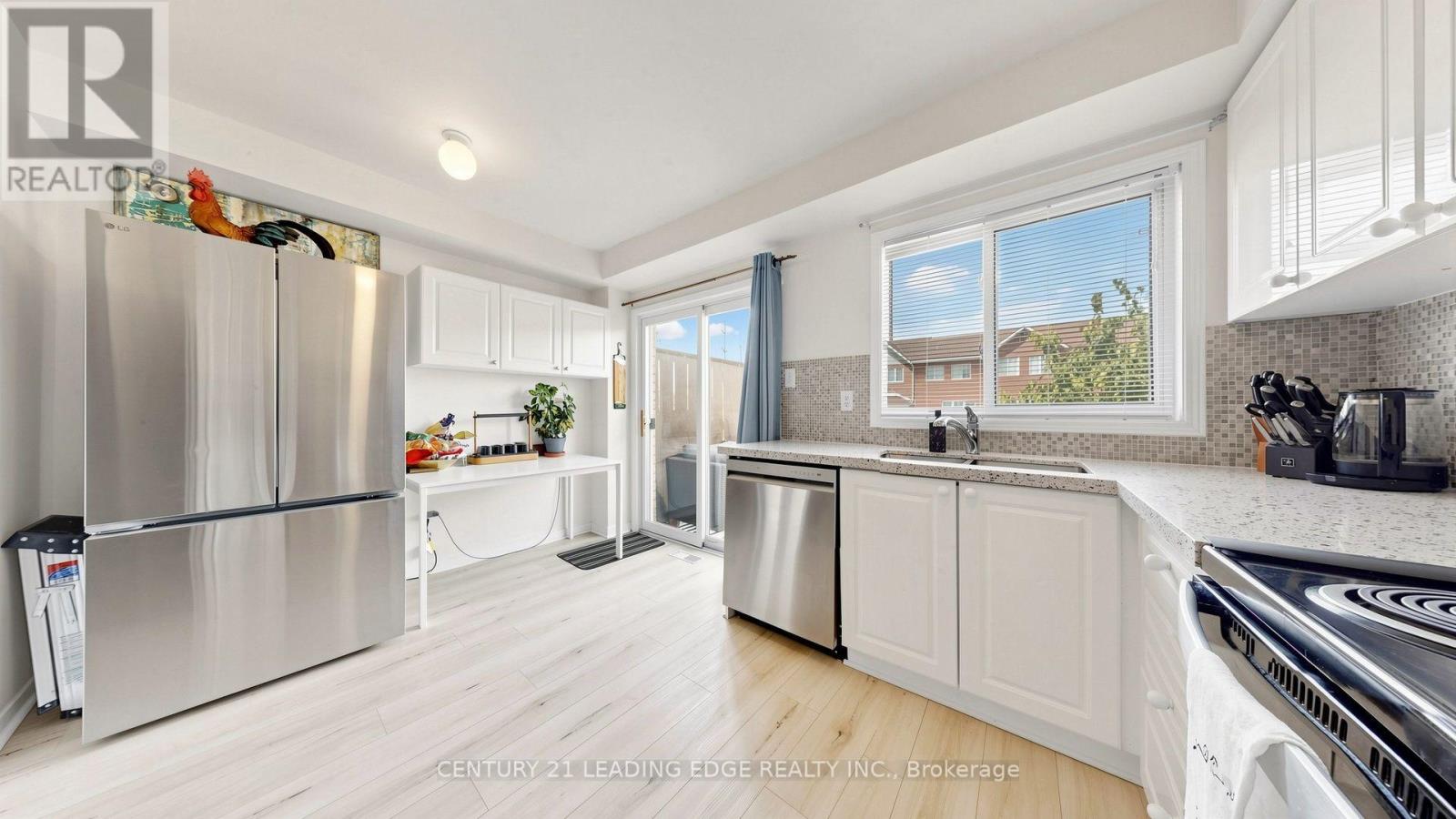 152 Bartley Drive, Toronto, Ontario  M4A 1C5 - Photo 16 - C13772002