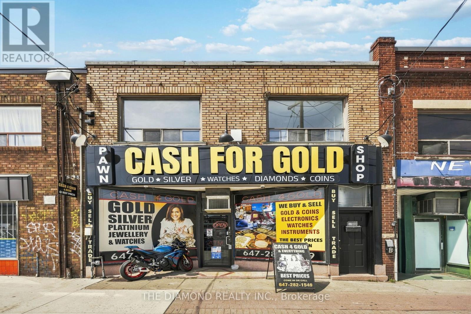 1958A EGLINTON AVENUE W