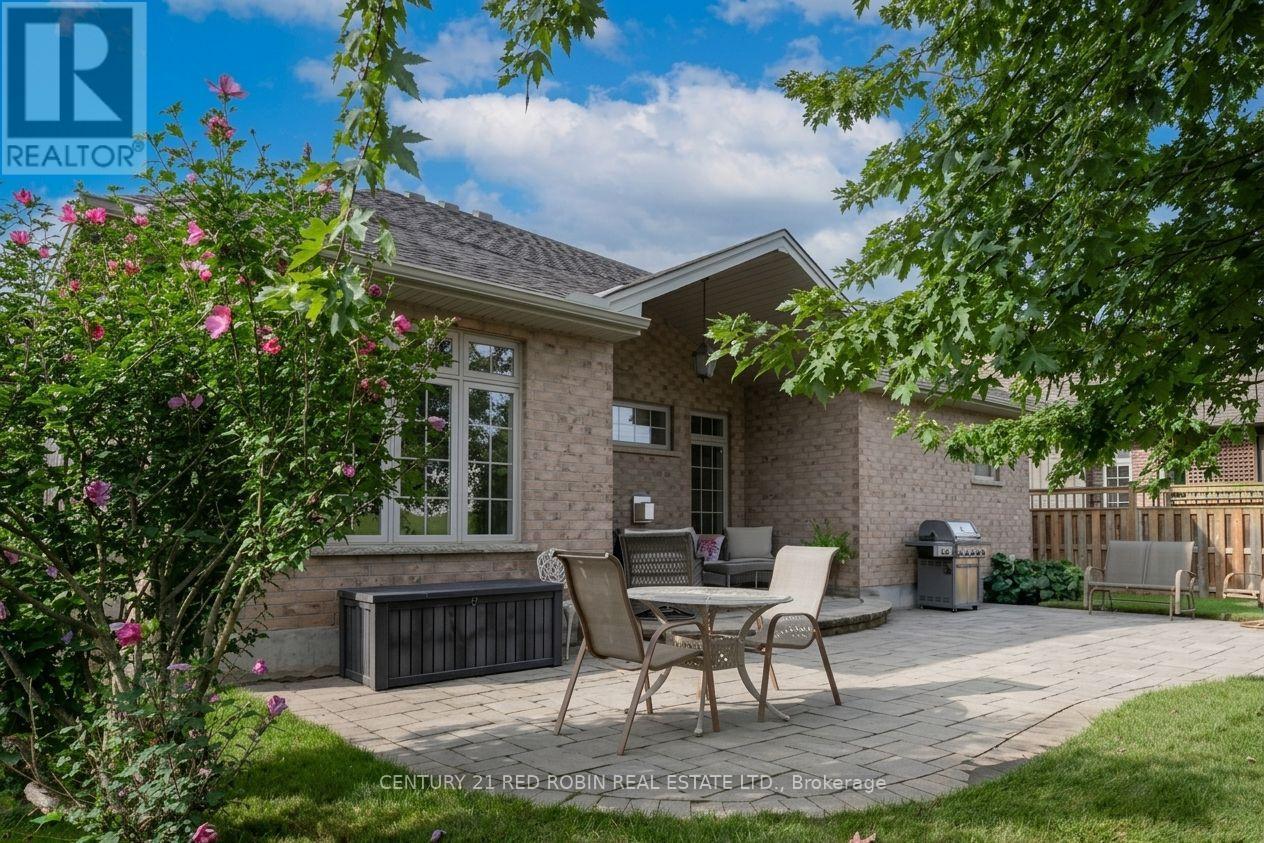 468 Macdonald Street, Strathroy-Caradoc, Ontario  N7G 0C8 - Photo 40 - X13760532
