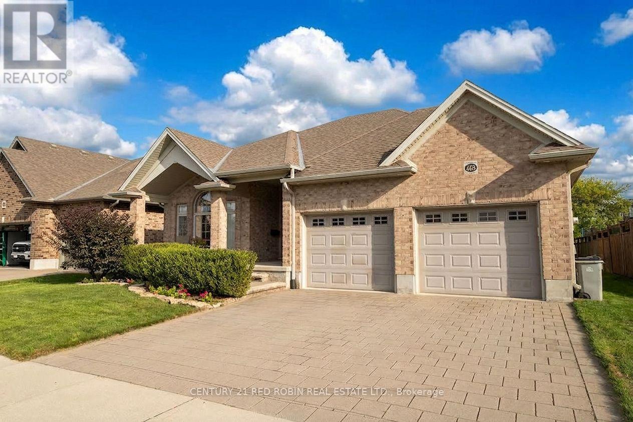 468 Macdonald Street, Strathroy-Caradoc, Ontario  N7G 0C8 - Photo 3 - X13760532