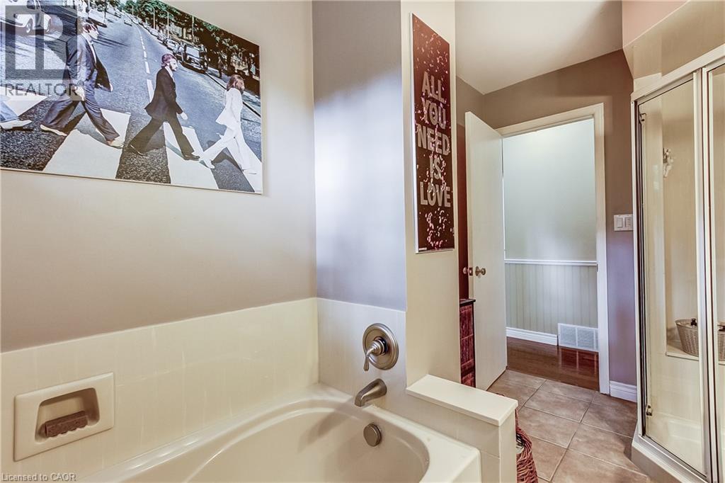 2426 Lambeth Avenue, Burlington, Ontario L7P 3G2 - Photo 23 - 40862105