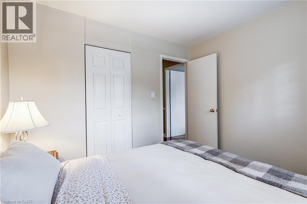 2426 Lambeth Avenue, Burlington, Ontario L7P 3G2 - Photo 25 - 40862105