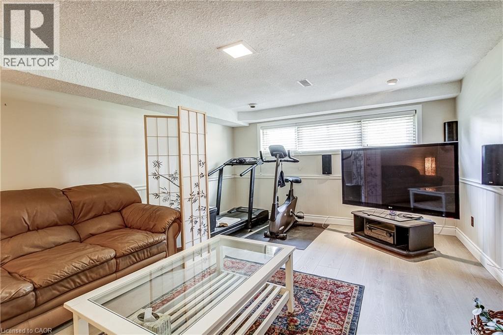 2426 Lambeth Avenue, Burlington, Ontario L7P 3G2 - Photo 33 - 40862105