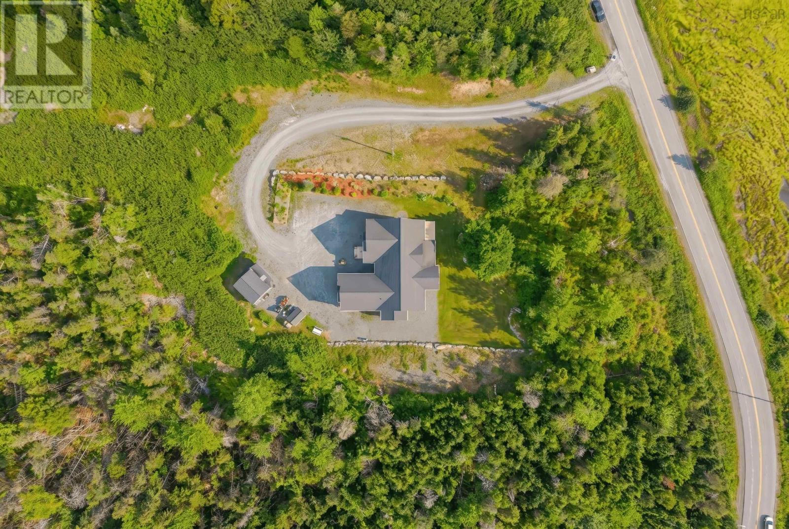 395 Shore Road photo 49