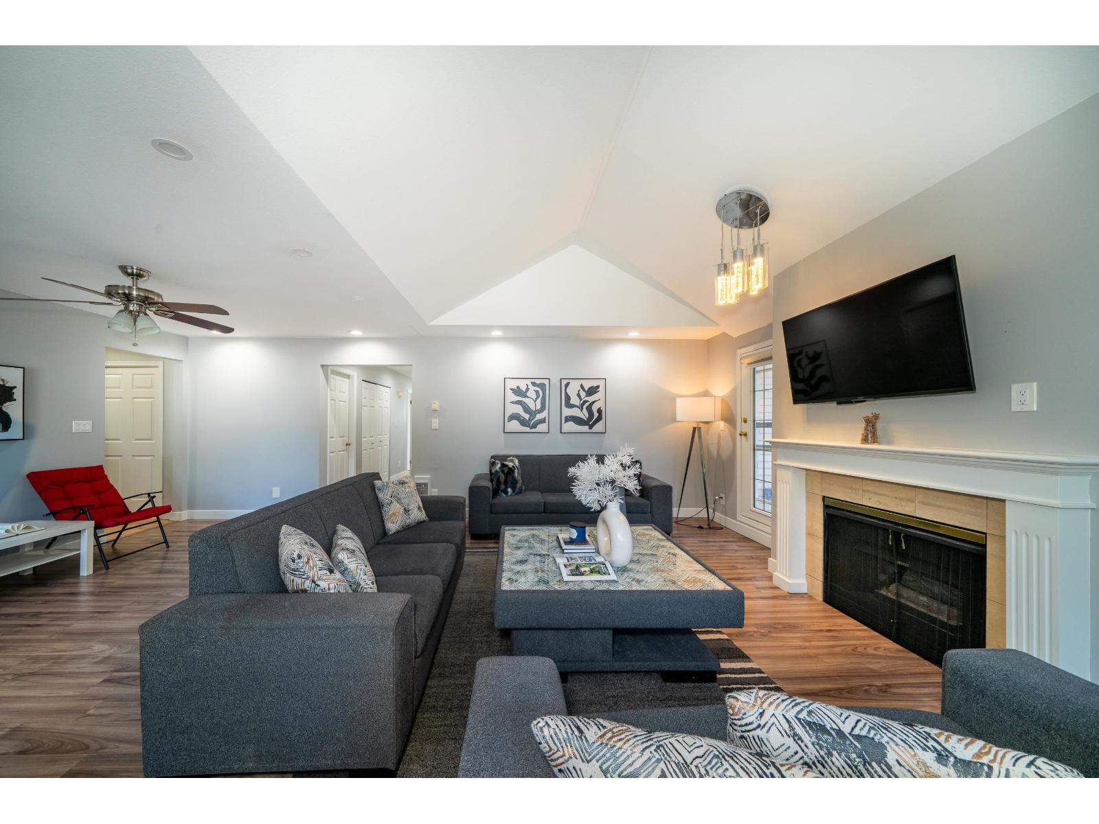 101 14154 103 Avenue, Surrey, British Columbia  V3T 4Z6 - Photo 33 - R3163352