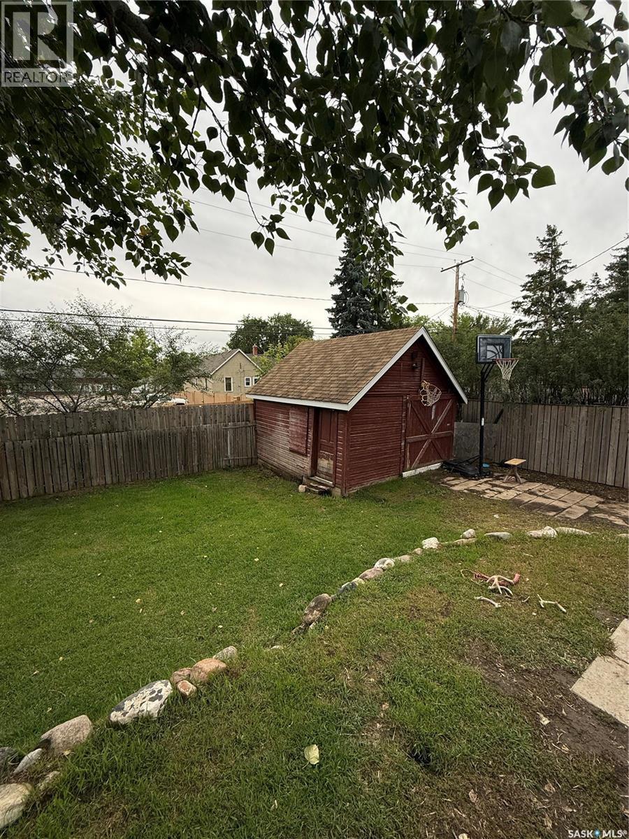 1452 99th Street, North Battleford, Saskatchewan  S9A 0R1 - Photo 22 - SK048225