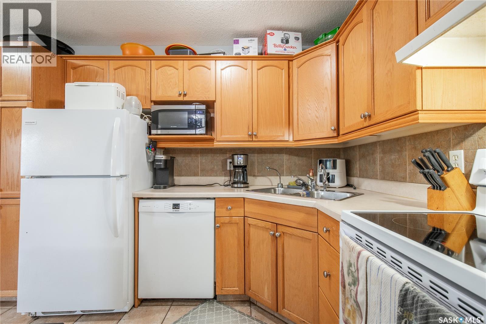 3133 Truesdale Drive, Regina, Saskatchewan  S4V 2P6 - Photo 22 - SK048080