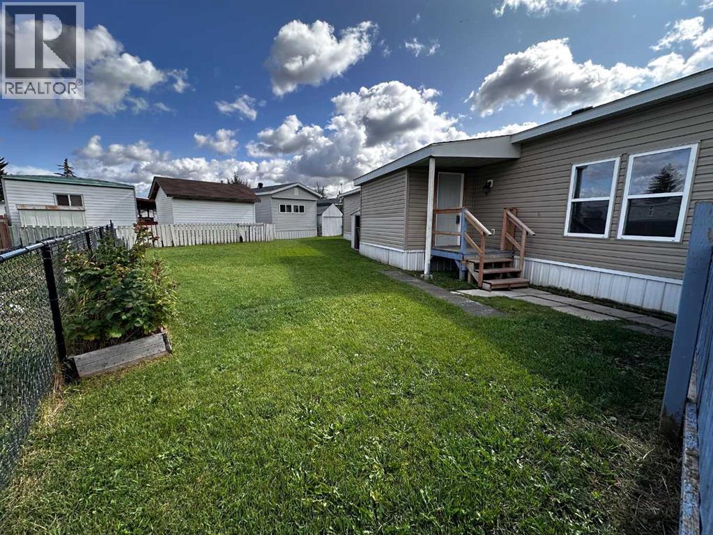 212, 5344 76 Street, Red Deer, Alberta  T2P 2A6 - Photo 2 - A2341994