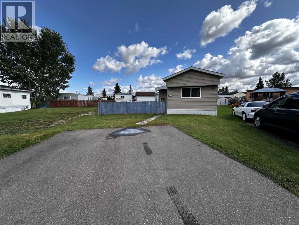 212, 5344 76 Street, Red Deer, Alberta  T2P 2A6 - Photo 13 - A2341994