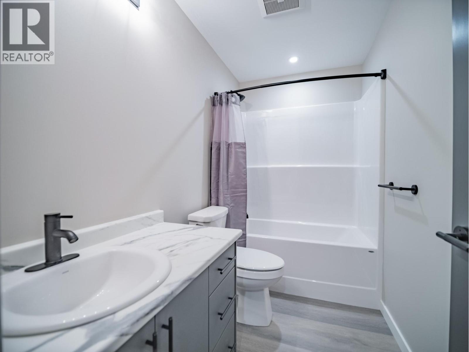 2255 Mctavish Road Unit# B Lot# Sl1, Kamloops, British Columbia  V0E 3E1 - Photo 24 - 10386304
