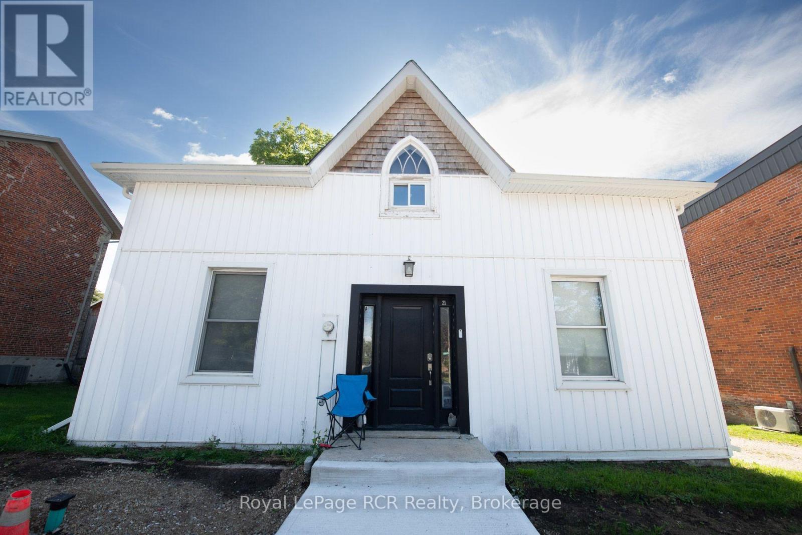 A & B & C - 21 Arthur Street West Street W, Minto, Ontario  N0G 1Z0 - Photo 2 - X13533766