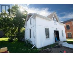 A & B & C - 21 ARTHUR STREET WEST STREET W, Minto, Ontario