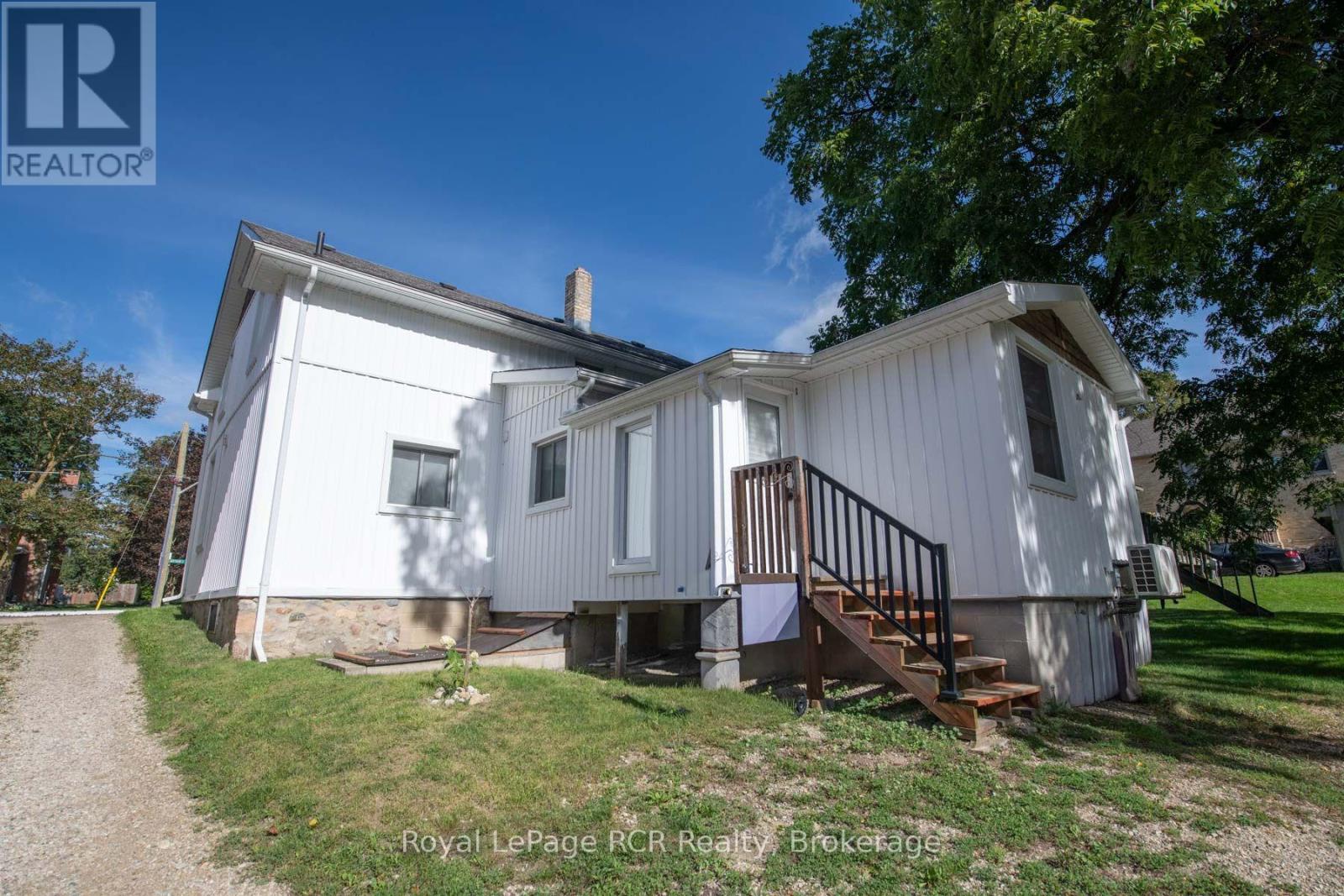 A & B & C - 21 Arthur Street West Street W, Minto, Ontario  N0G 1Z0 - Photo 4 - X13533766