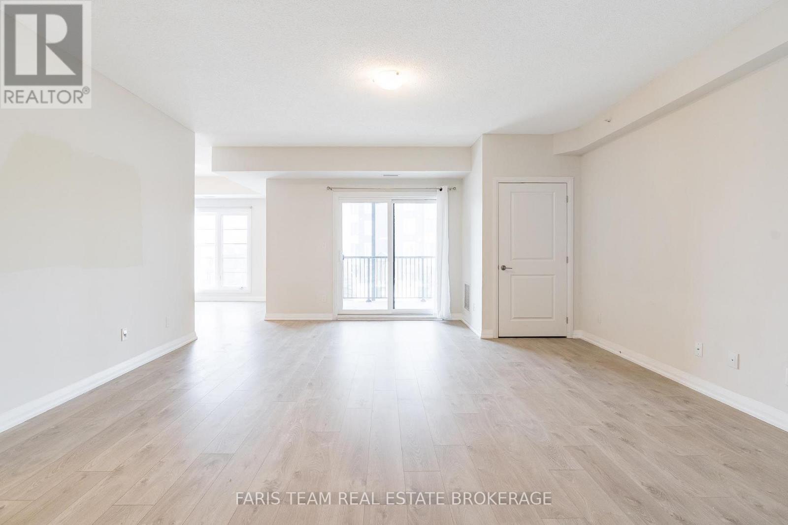 211 - 20 Koda Street, Barrie, Ontario  L9J 0J7 - Photo 15 - S12970182