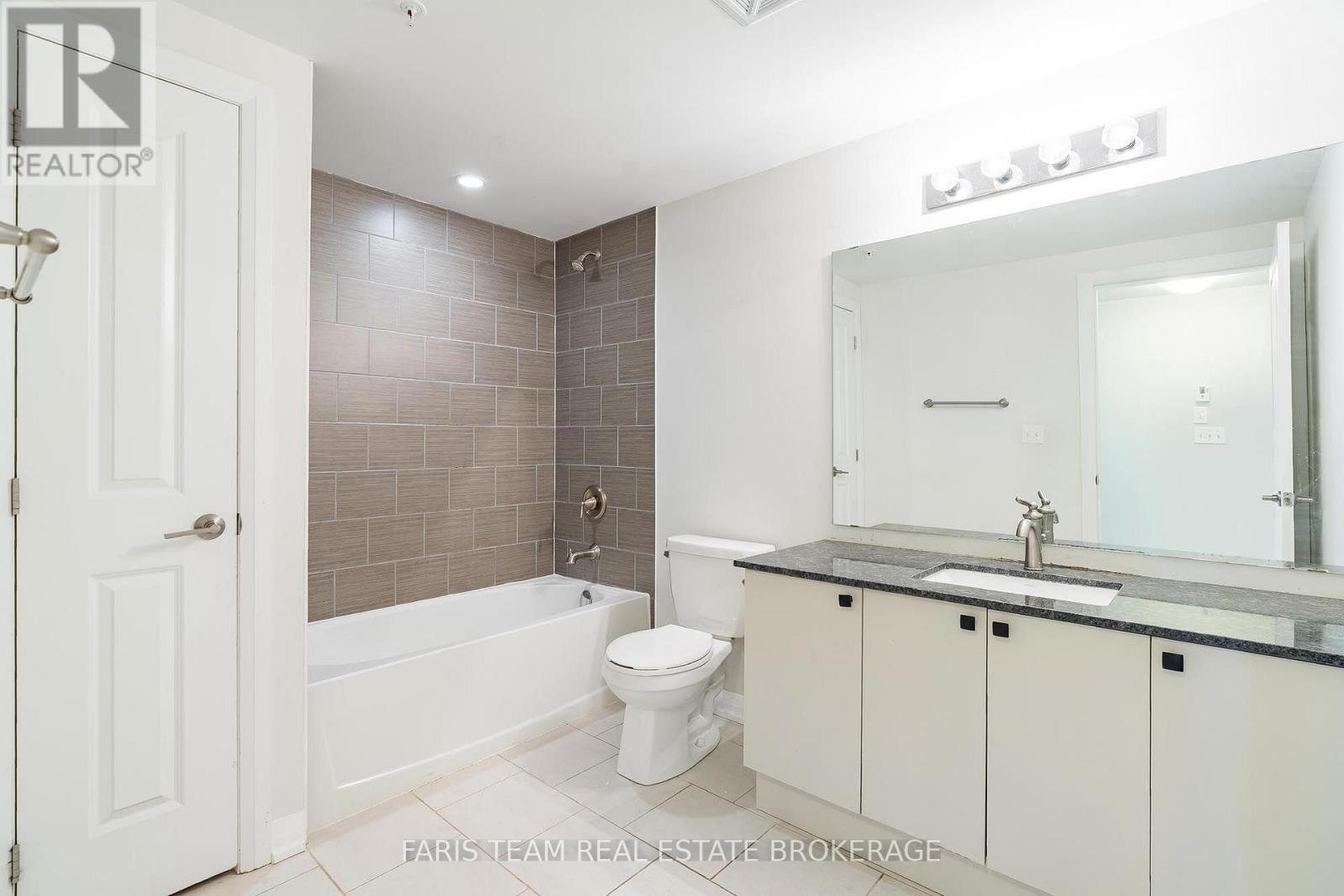 211 - 20 Koda Street, Barrie, Ontario  L9J 0J7 - Photo 27 - S12970182