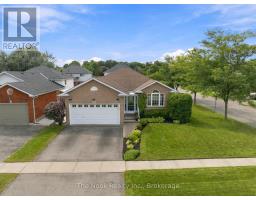 1633 ERINDALE CRESCENT, Oshawa, Ontario