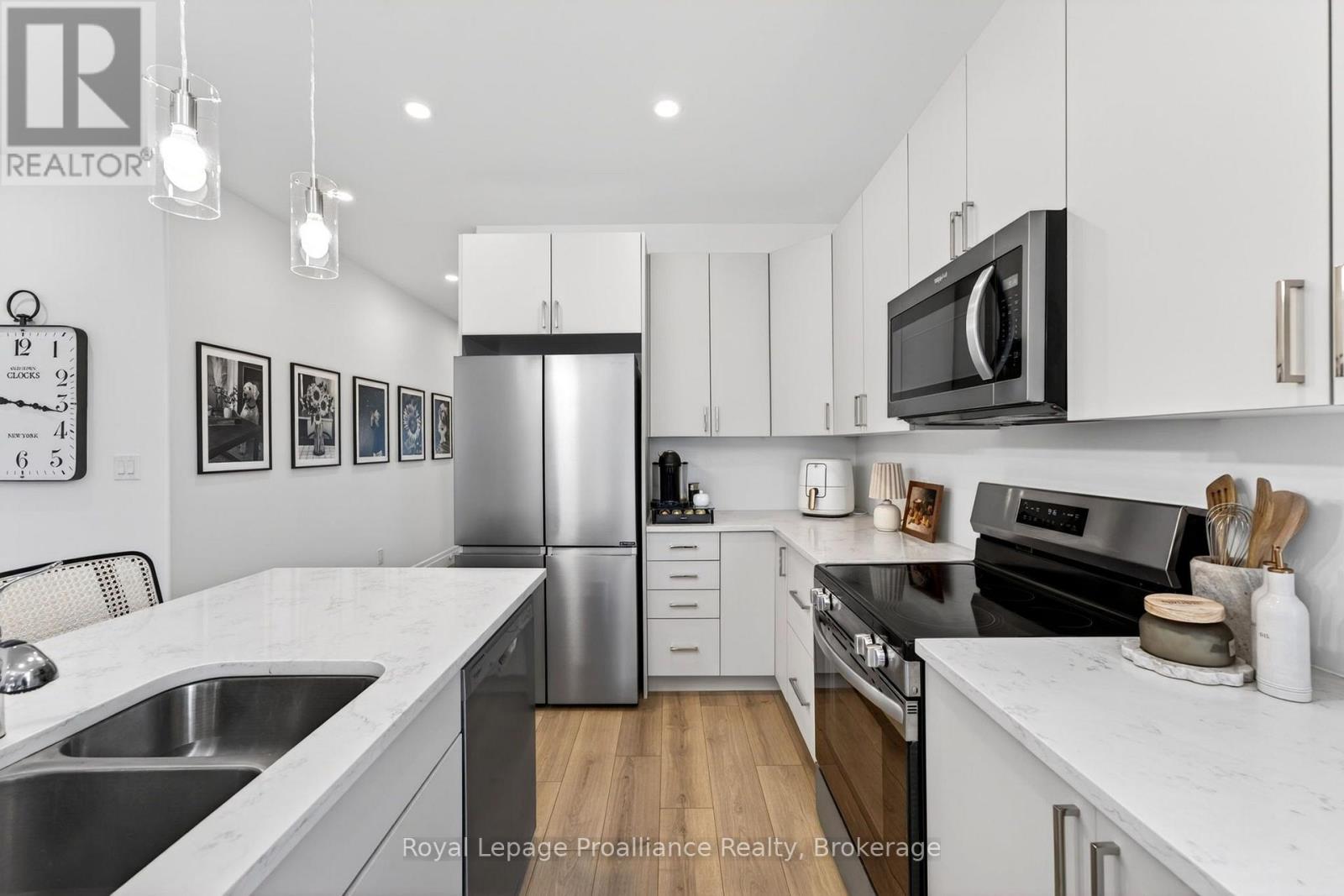 7 Griffin Street, Prince Edward County, Ontario  K0K 2T0 - Photo 13 - X13772526