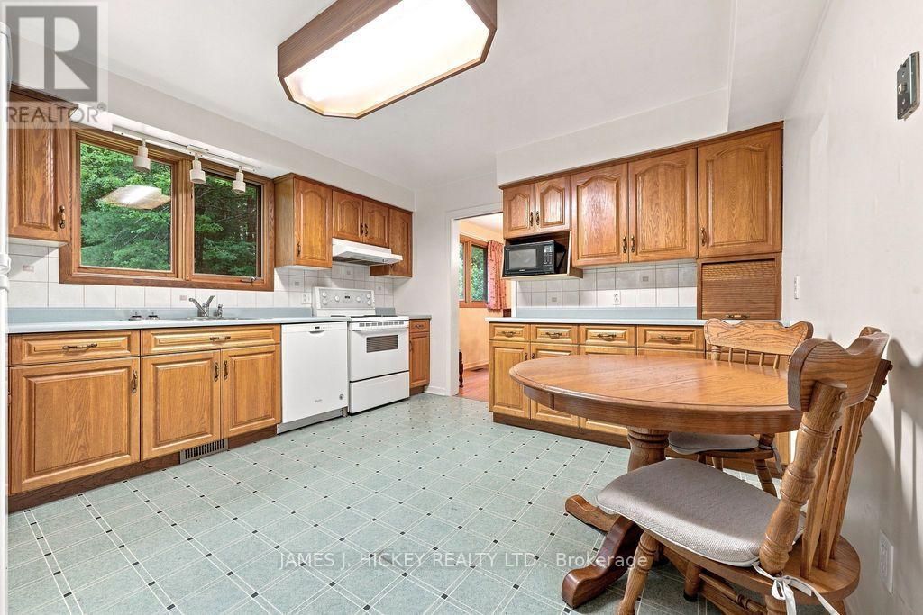 246 Thomas Street, Deep River, Ontario  K0J 1P0 - Photo 11 - X13772588