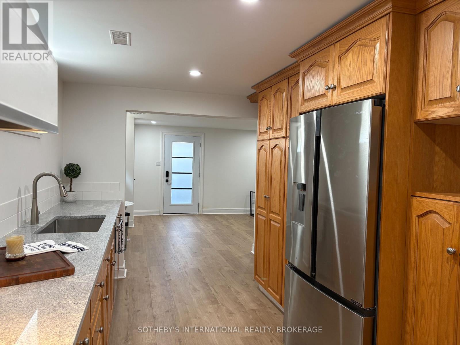 71 Stella Street, Pelham, Ontario  L3E 0T3 - Photo 8 - X13772414