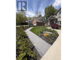71 STELLA STREET, Pelham, Ontario