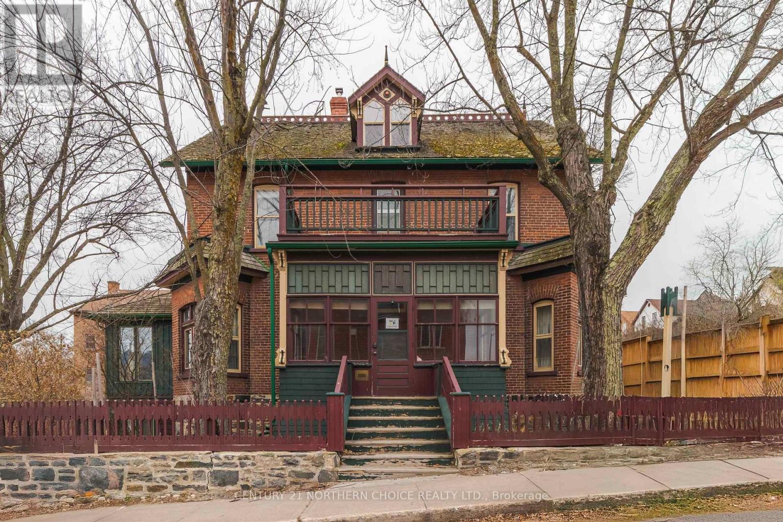 127 FIFTH AVENUE S, Kenora, Ontario
